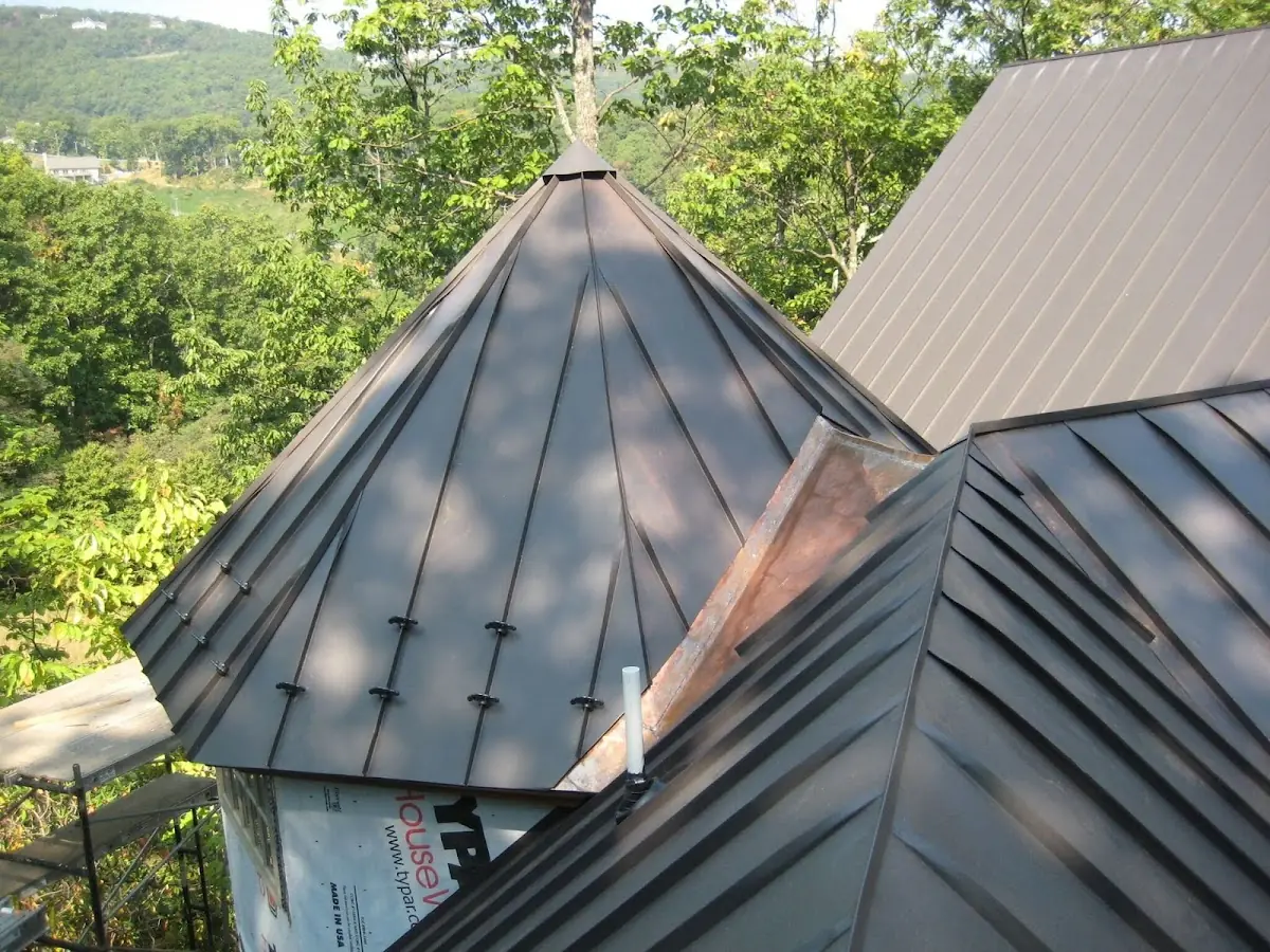 Professional Gutter Cleaning by Craftsman Roofing in Mountain House